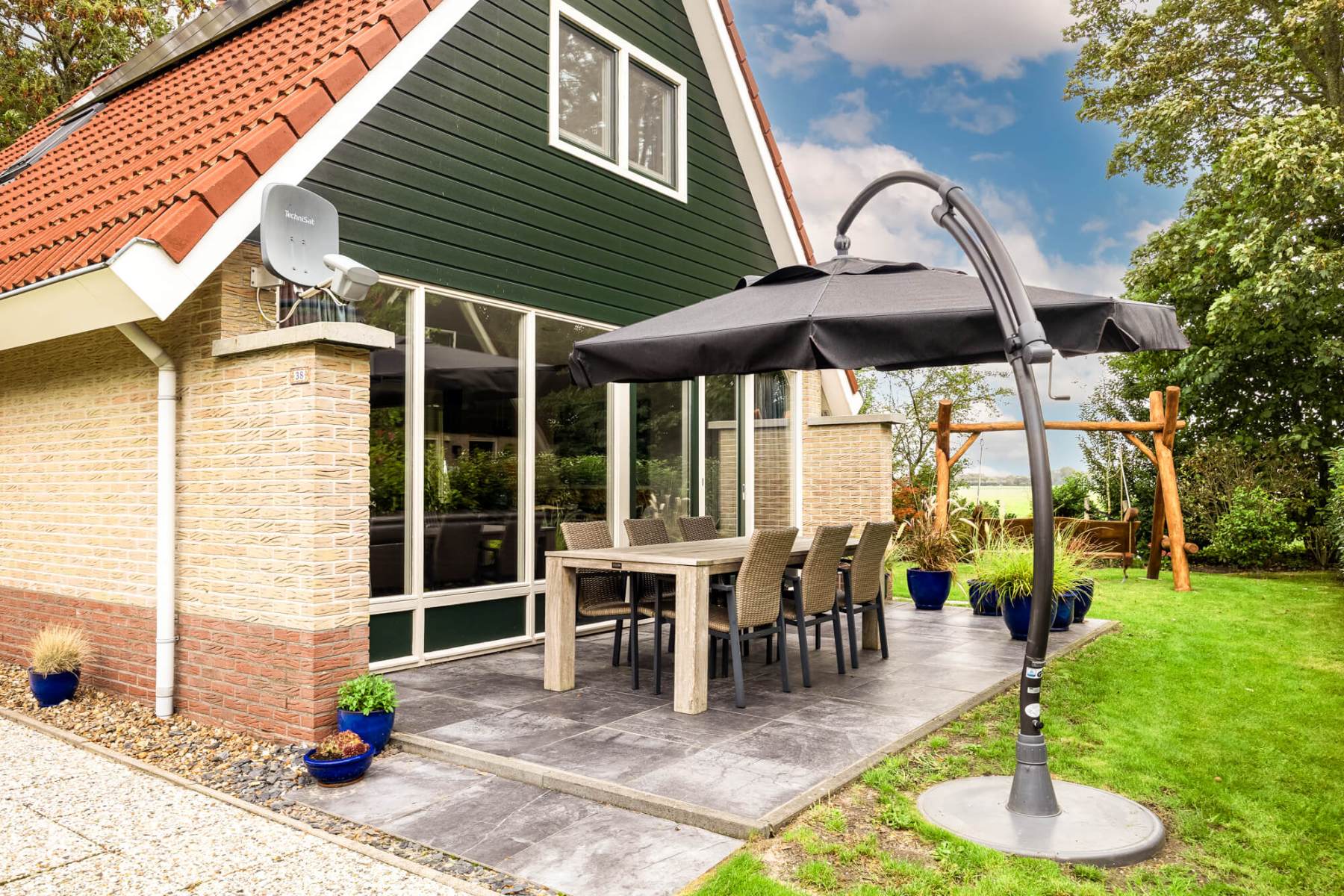 FH in NL mit luxuriöser Ausstattung